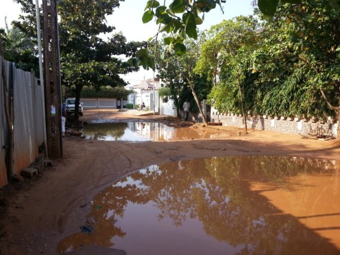 Cotonou Strasse unter Wasser